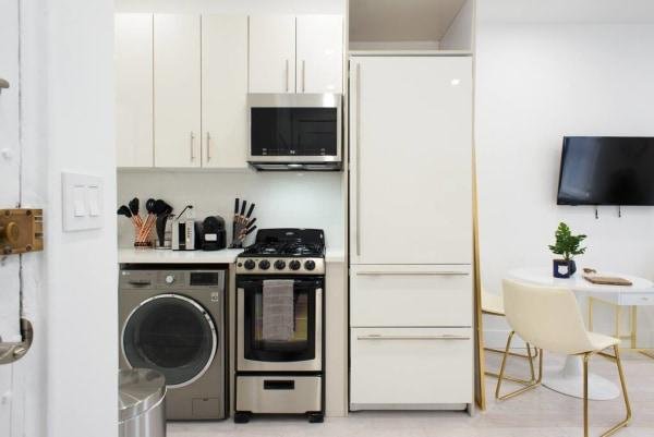 Studio Apartment in New York County UWS